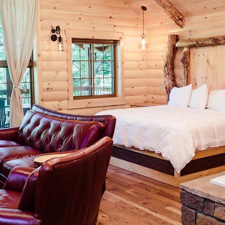 Cricket Hill Treehouse B By Amish Country Lodging Millersburg Dış mekan fotoğraf