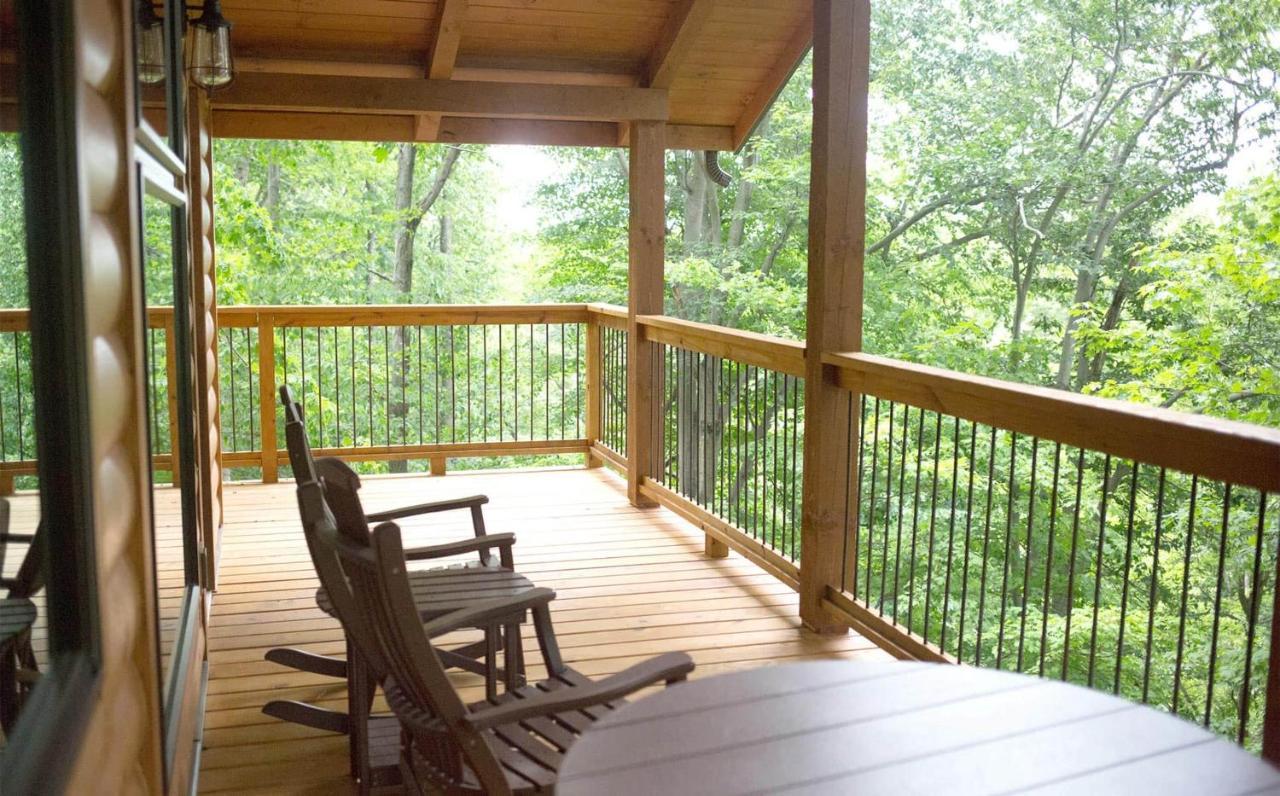 Cricket Hill Treehouse B By Amish Country Lodging Millersburg Dış mekan fotoğraf